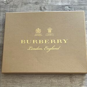 Burberry Box